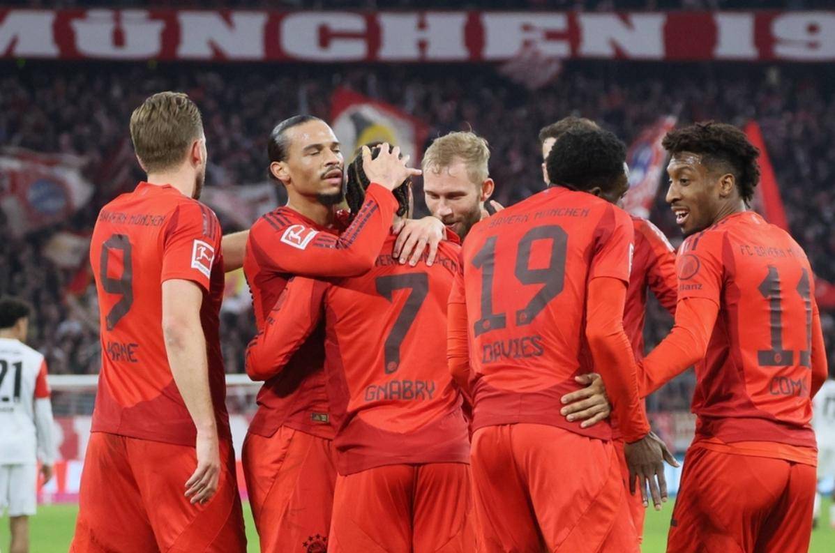 曼联错失单刀球，莱比锡门将神勇扑救成最大功臣！的简单介绍